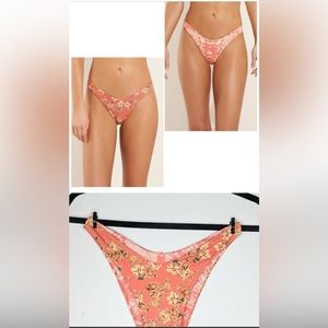 NWOT Maaji Splendour Reversible High Leg Bikini Bottoms Ditsy Garden Medium